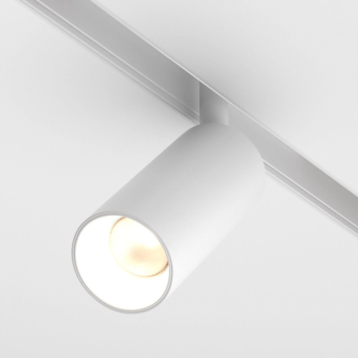 фото трековый светодиодный светильник maytoni technical focus led tr032-2-5w4k-s-w | 220svet.ru