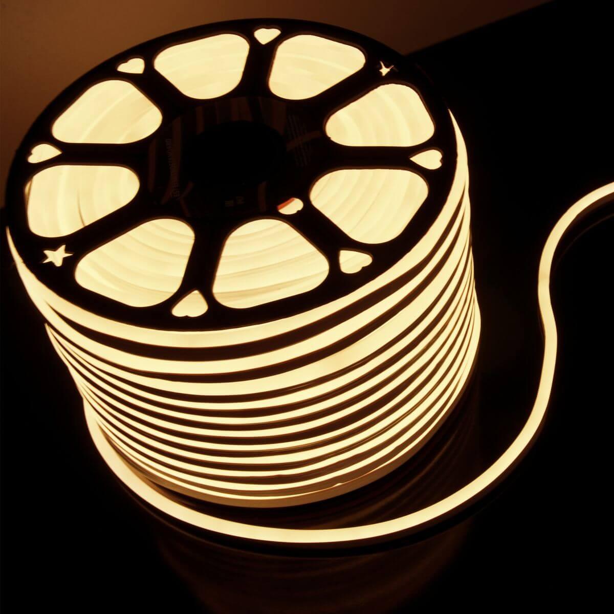 фото гибкий неон elektrostandard 9,6w/m 120led/m 2835smd теплый белый 50m a052995 | 220svet.ru